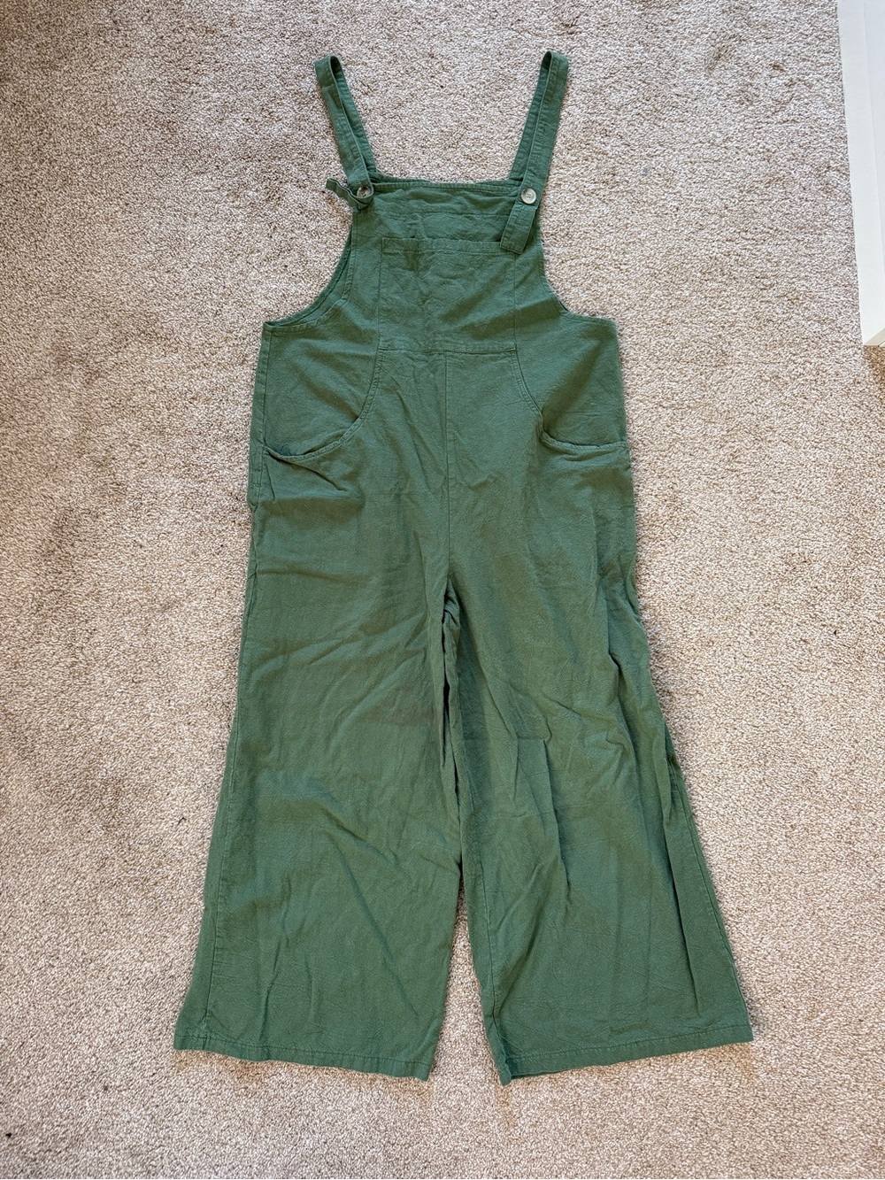 SHEIN size Medium Women’s Green Wide-Leg Cotton Overalls